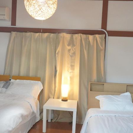 Uhome Tsubame Apartment Токіо Екстер'єр фото