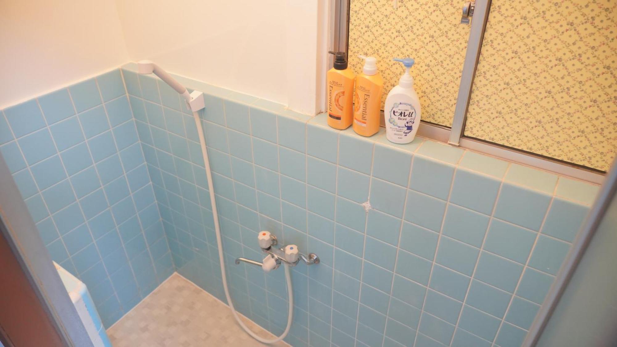 Uhome Tsubame Apartment Токіо Екстер'єр фото